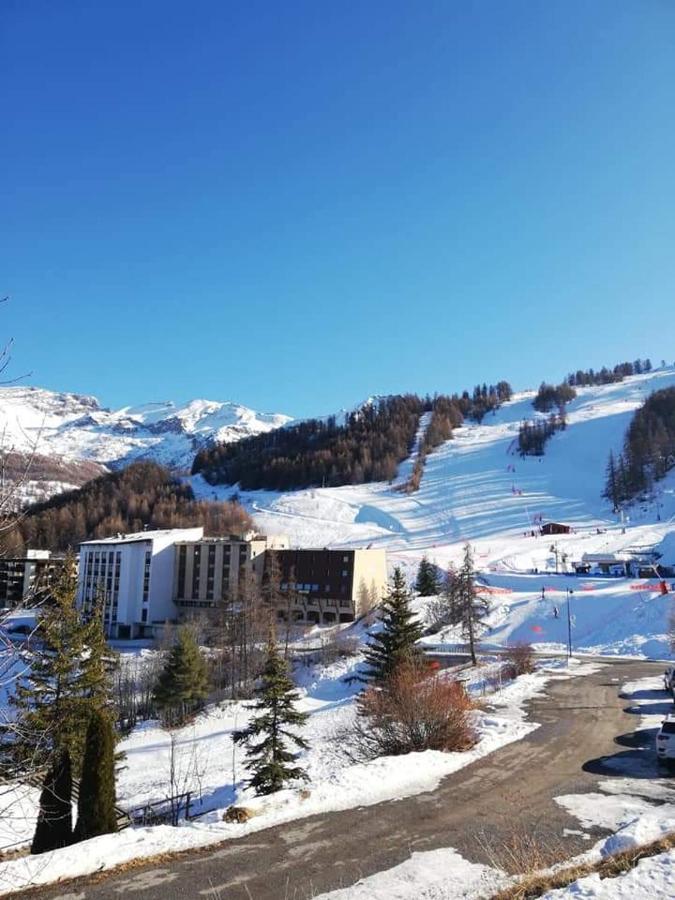 Appartement Pied Des Pistes Super Sauze Enchastrayes Luaran gambar