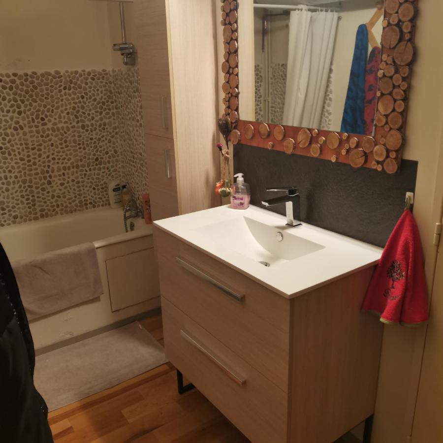 Appartement Pied Des Pistes Super Sauze Enchastrayes Luaran gambar
